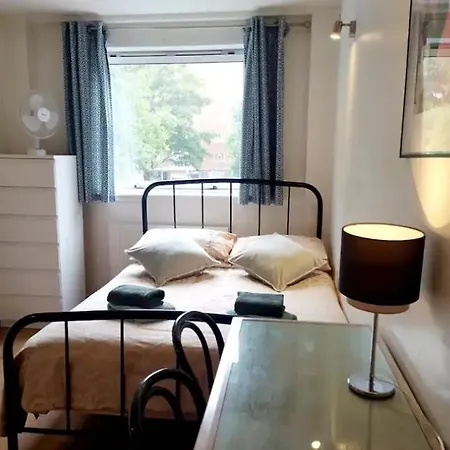 Nice Room In Battersea Park Zone 1 London Exterior photo